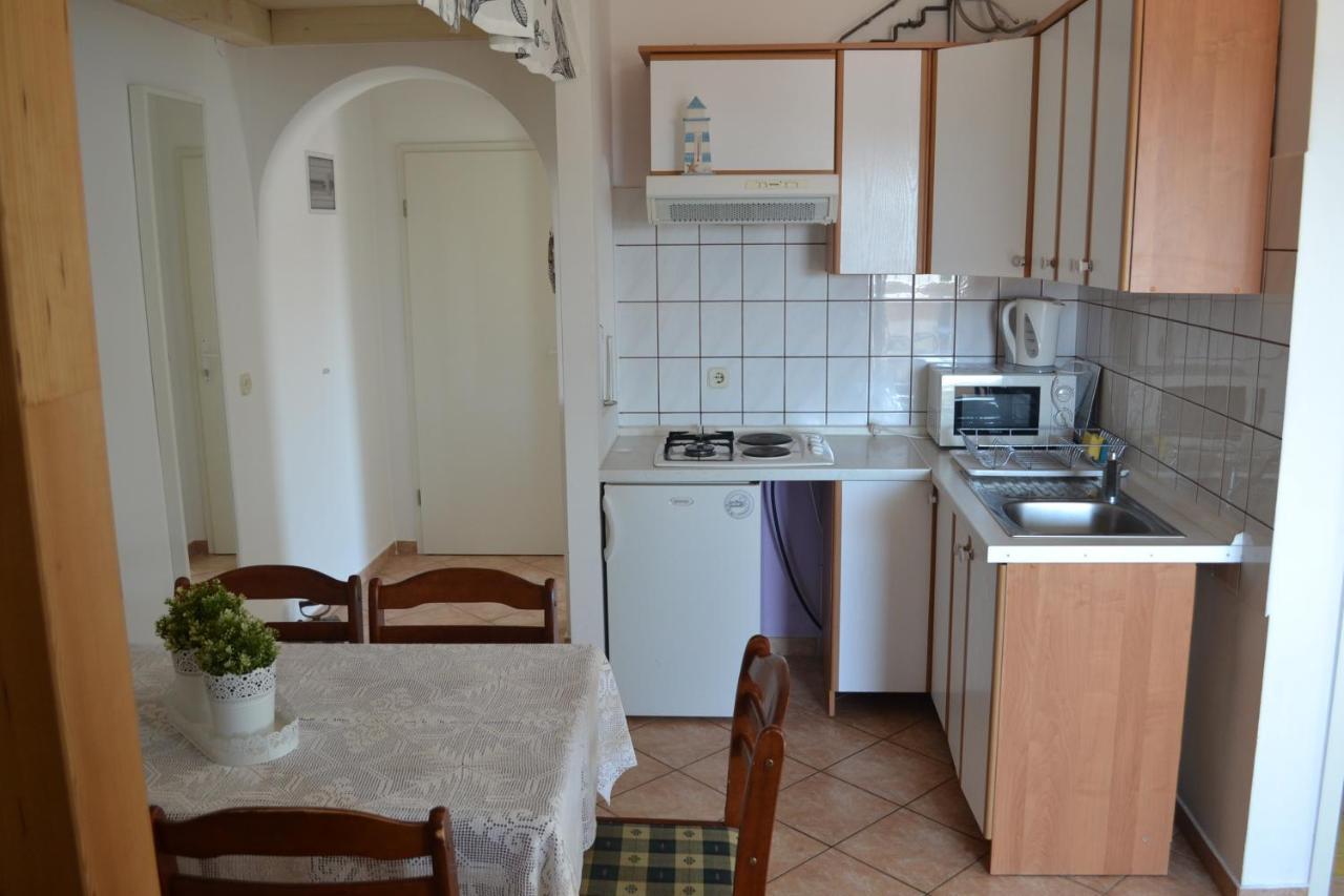 Apartments Lucija Срима Экстерьер фото