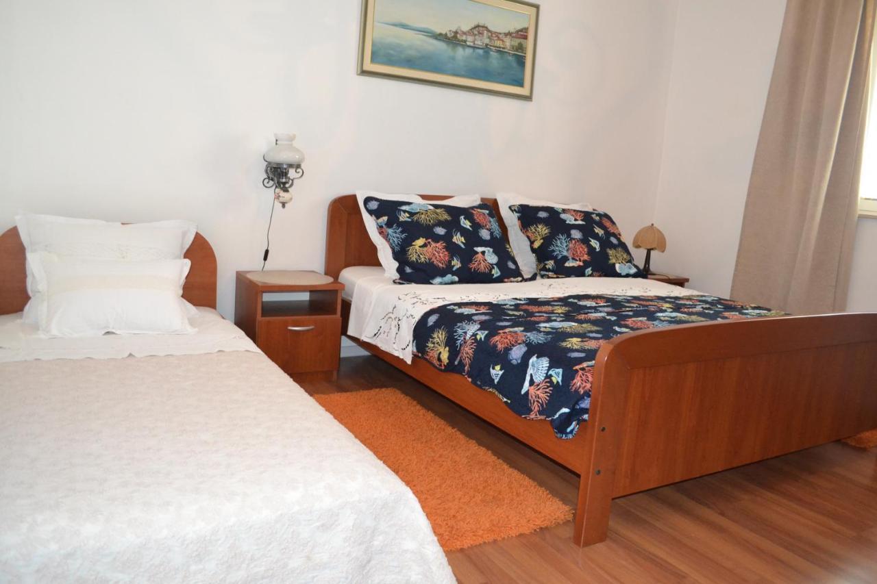 Apartments Lucija Срима Экстерьер фото